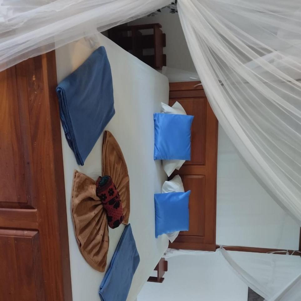 The Swiss Lankan Ahangama Room photo