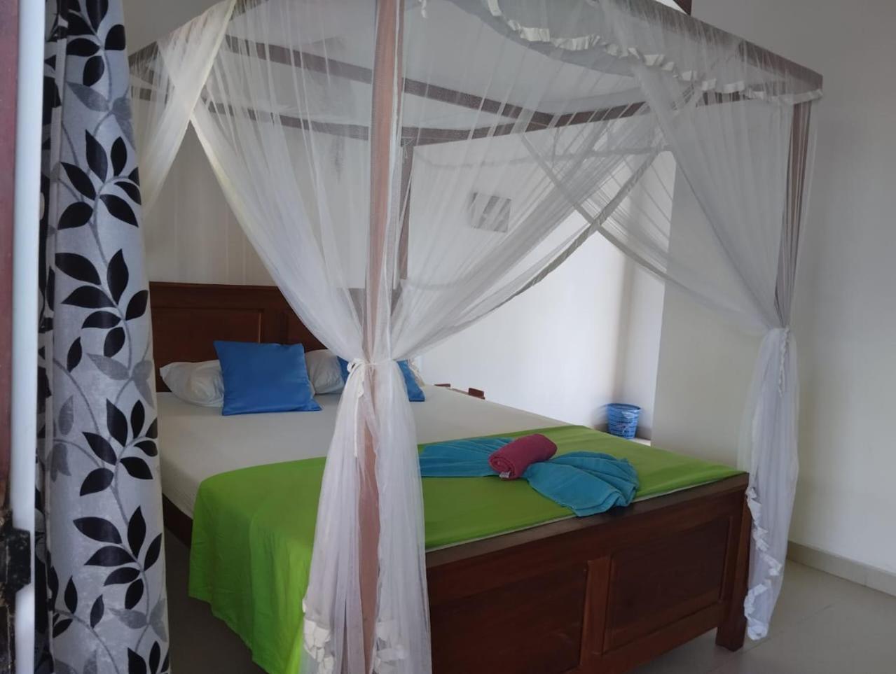 The Swiss Lankan Ahangama Room photo